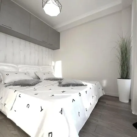 White Gold Apartment Apartmán